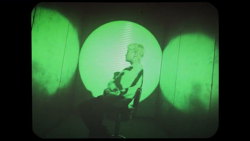 罗言《Hello 爱是怪兽》 footage 2