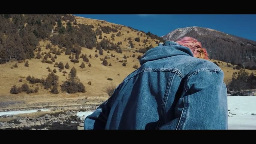 罗言《孤独满月球》 footage 7