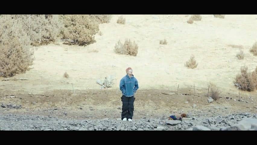 罗言《孤独满月球》 footage 9