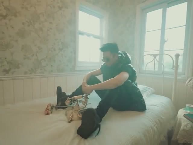 IcyWhite / Tiva《九爱》 footage 7