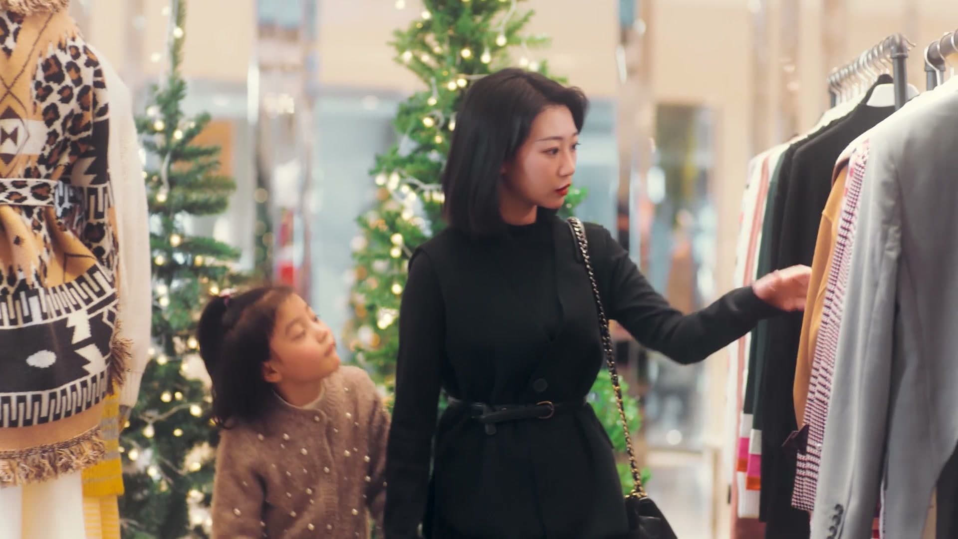 成都IFS星耀许愿季 footage 0