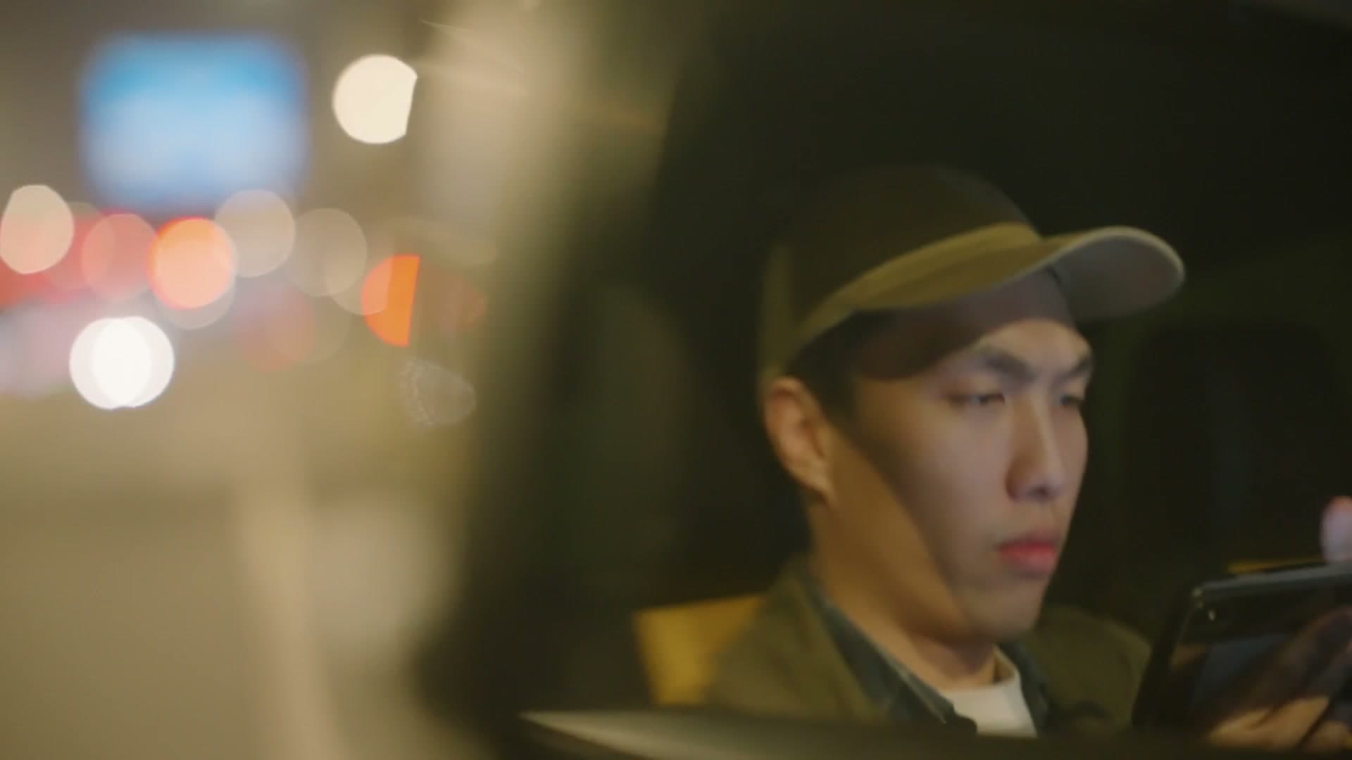 25岁无房无存款，只有一台10年的福克斯ST，但我每天开心得飞起！ footage 26