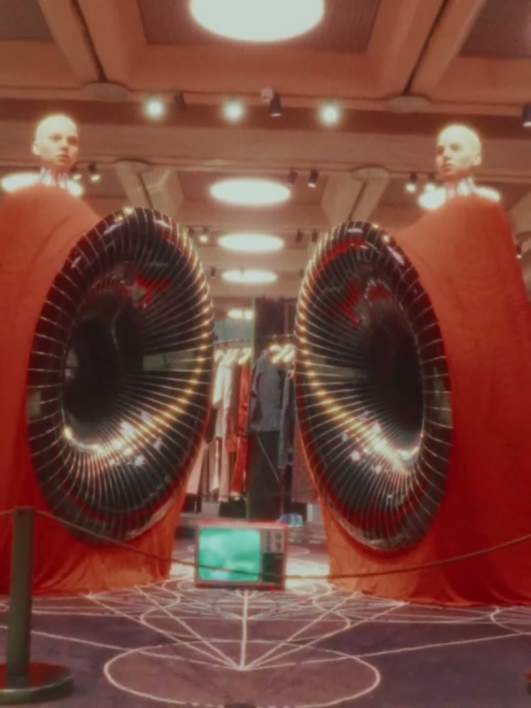 LOVE IS LOVE | 成都SKP"520"(DC) footage 19