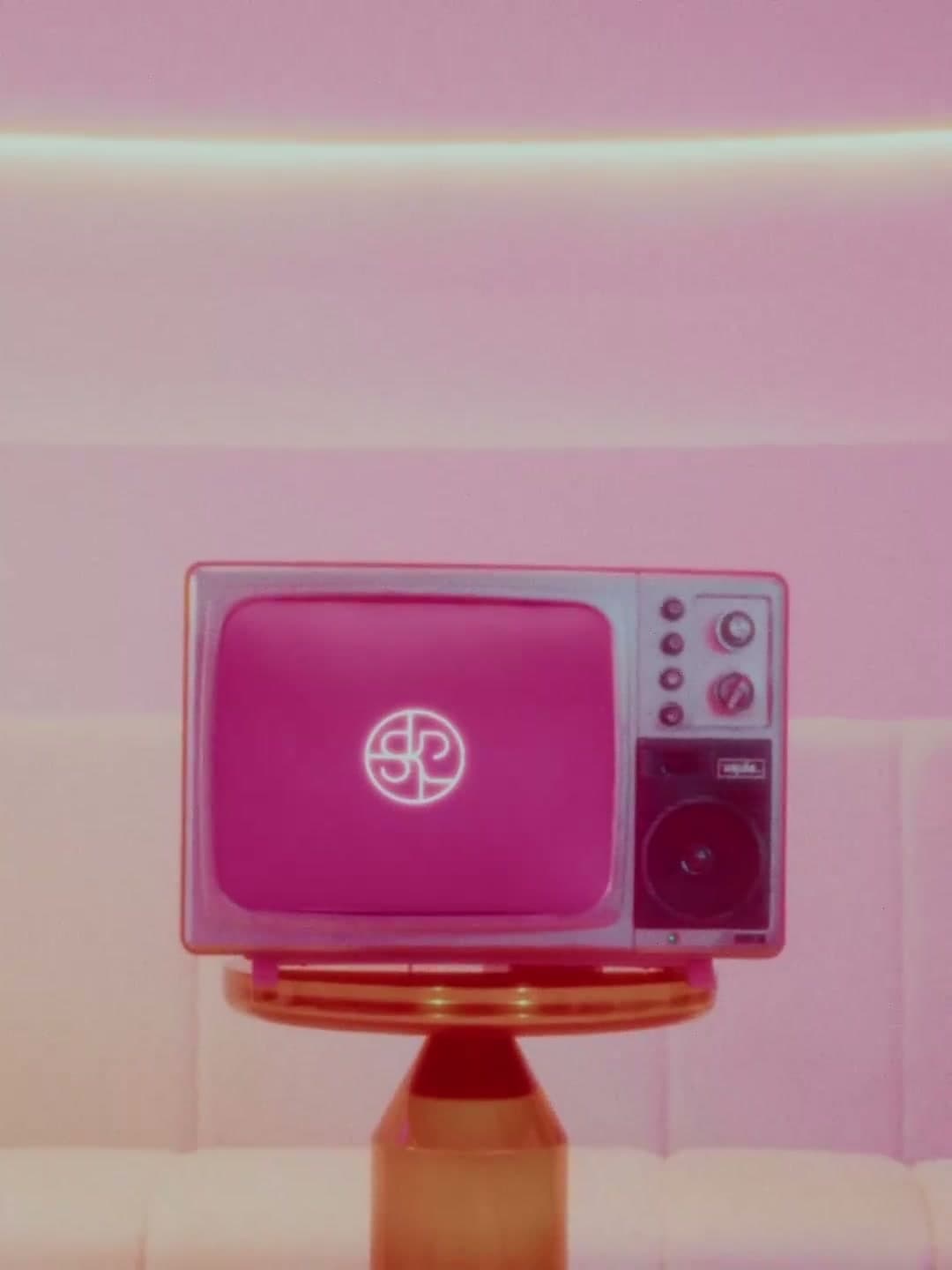 LOVE IS LOVE | 成都SKP"520"(DC) footage 25