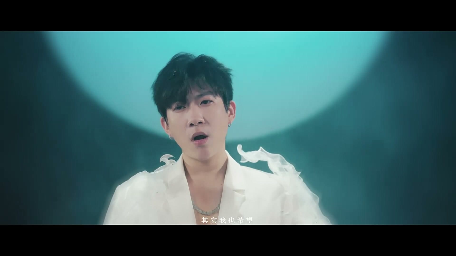 《不白不黑的月亮》 —小包Zerinn Music Video footage 25