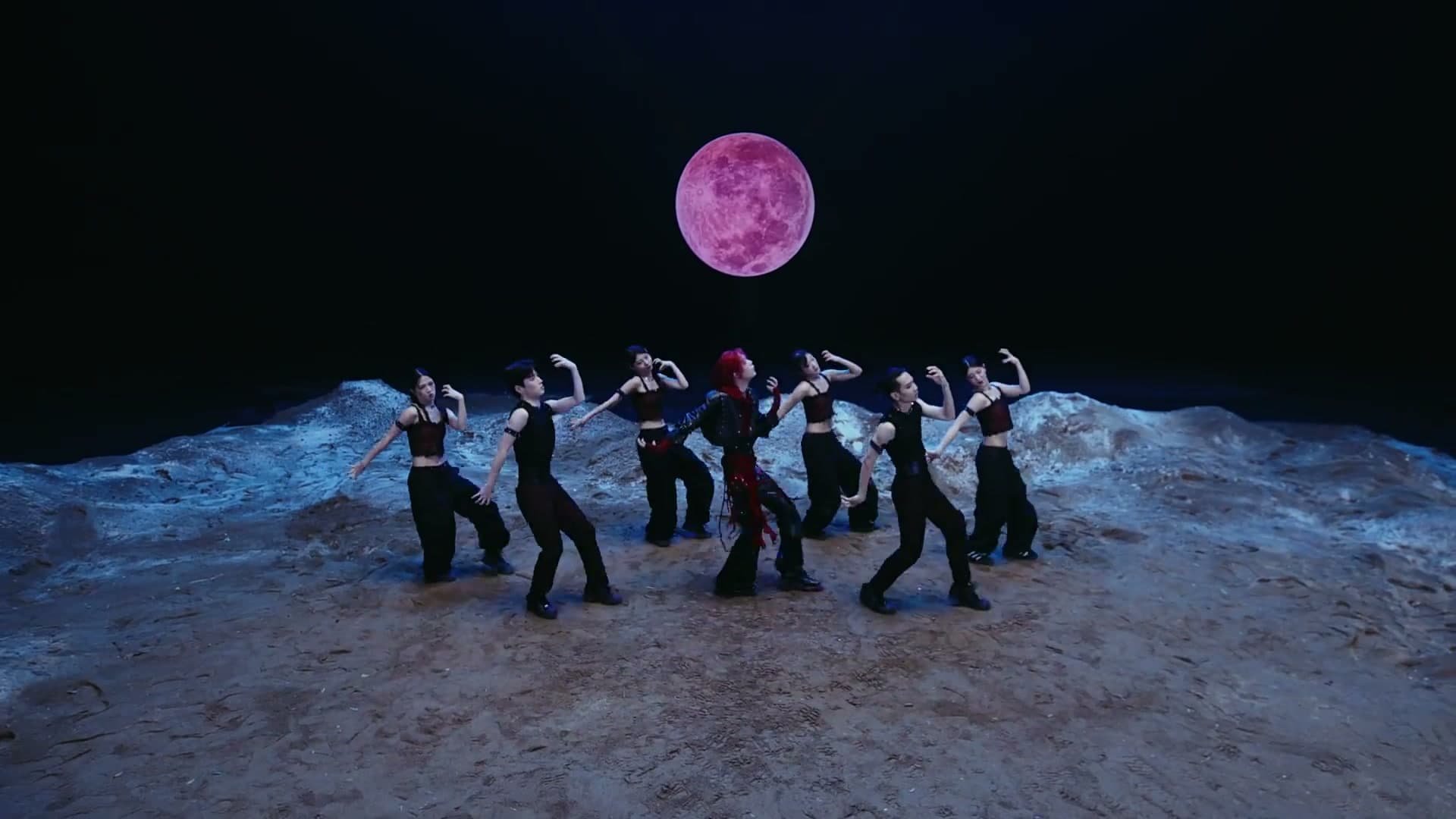 《Like an Animal》—孙滢皓Official Music Video footage 7