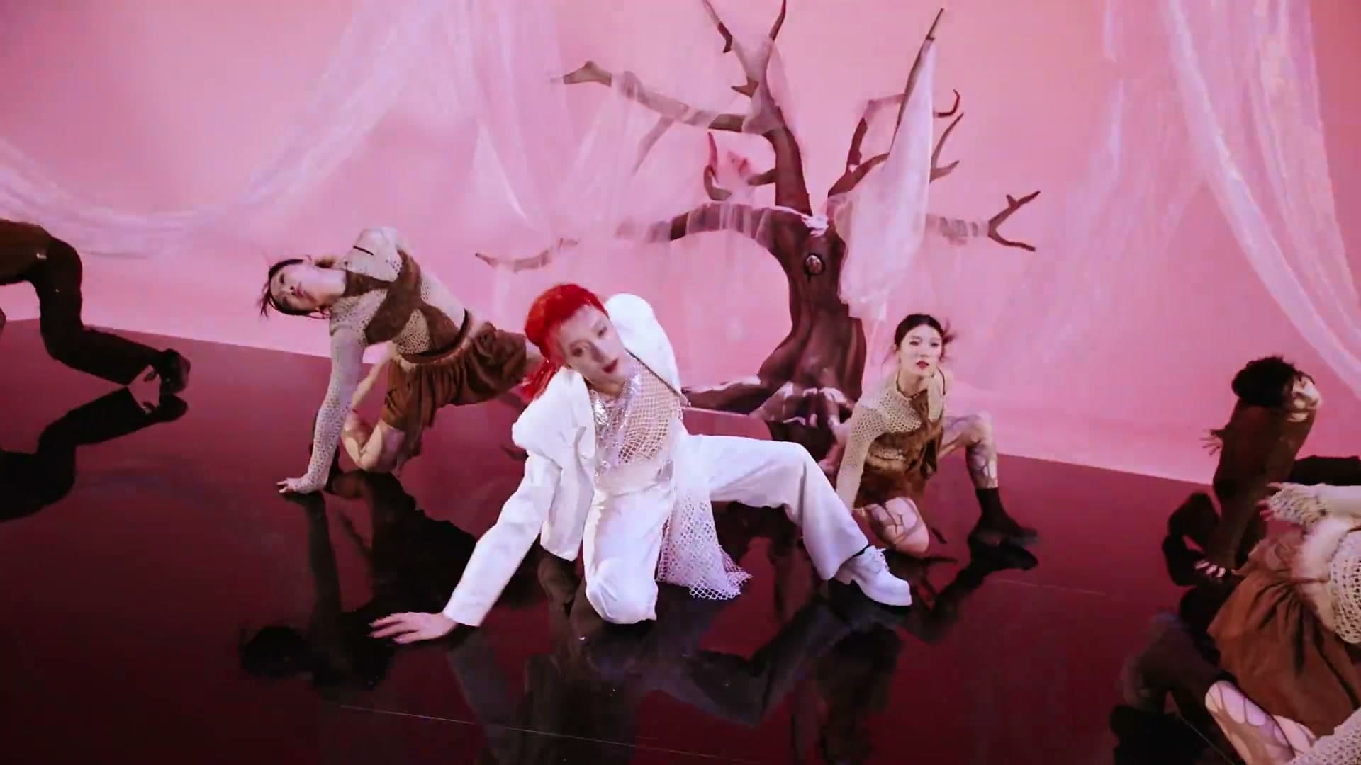 《Like an Animal》—孙滢皓Official Music Video footage 27