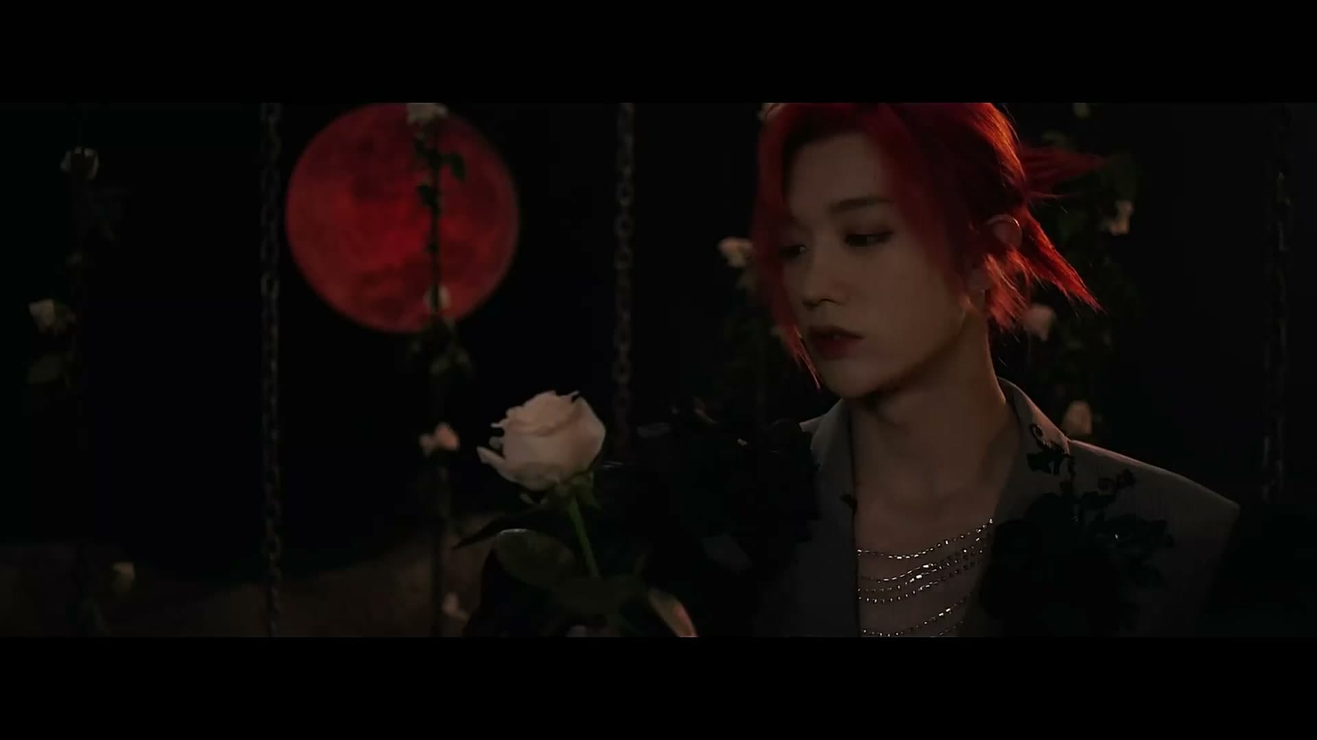 《Like an Animal》—孙滢皓Official Music Video footage 28